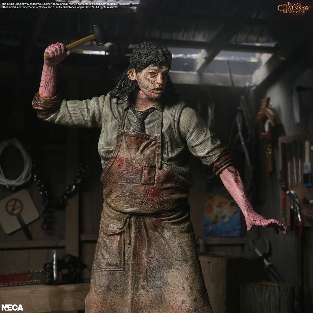 NECA Leatherface – The Texas Chainsaw Massacre: The Beginning | Set Diorama 7 pulgadas
