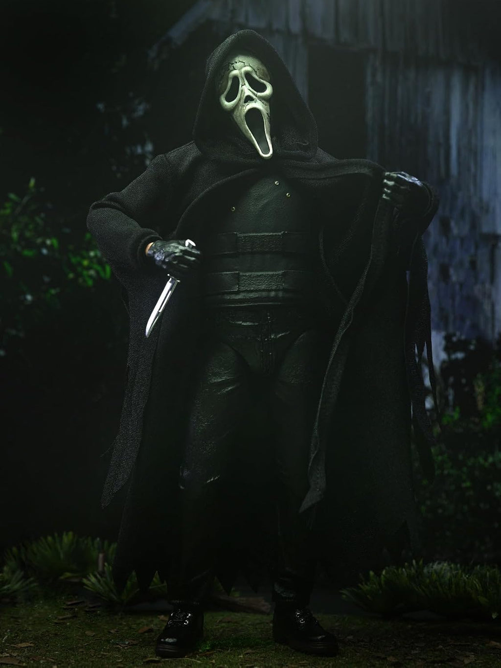 Ghost Face Inferno Ultimate – NECA