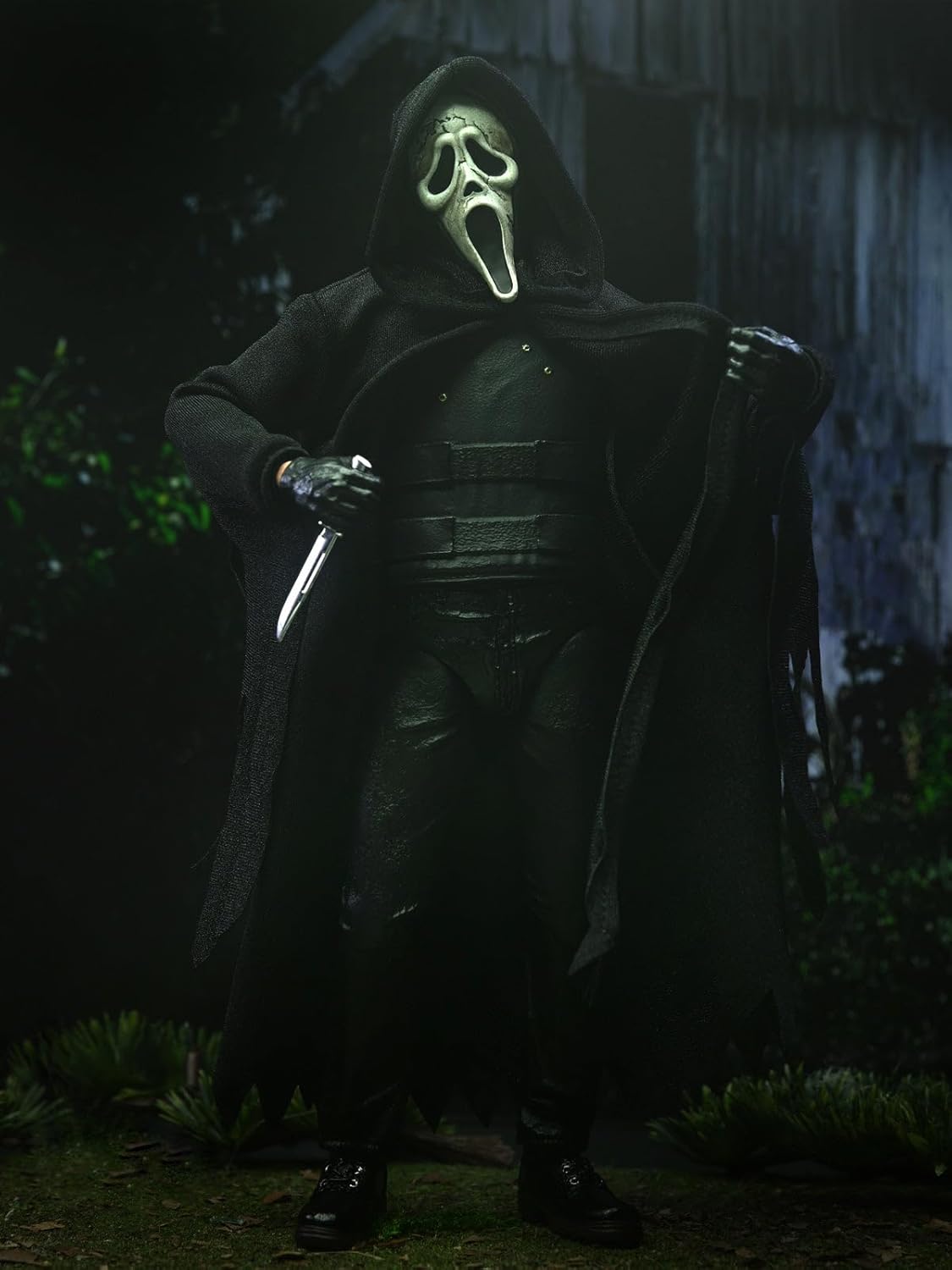 Ghost Face Inferno Ultimate – NECA