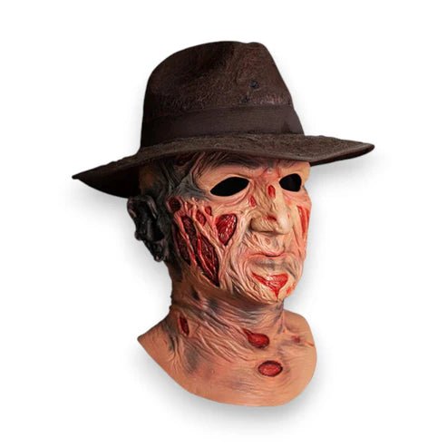 A Nightmare on Elm Street – Freddy Krueger con Sombrero Fedora Máscara Deluxe - Ghostgamer.pe