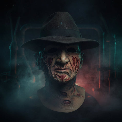 A Nightmare on Elm Street – Freddy Krueger con Sombrero Fedora Máscara Deluxe - Ghostgamer.pe