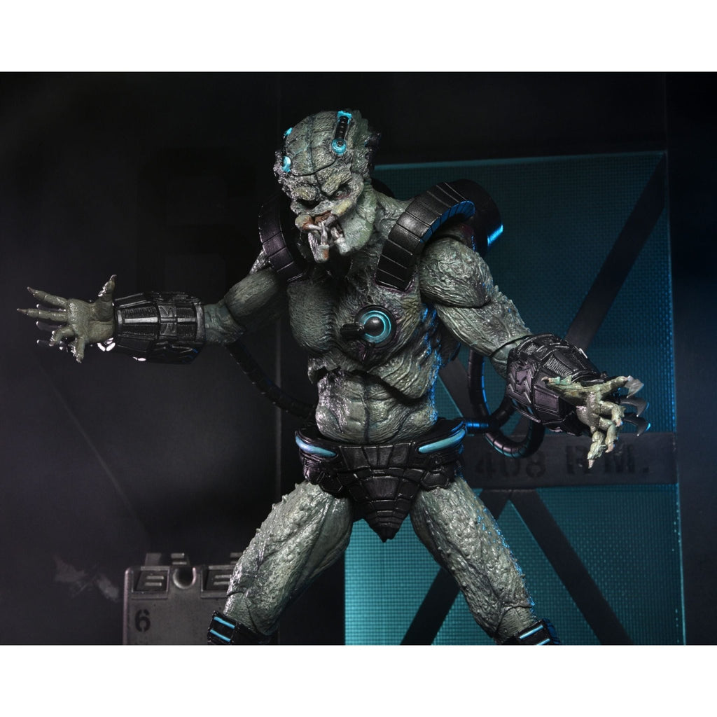 Figura de Acción Predator Concrete Jungle Stone Heart NECA | Edición Deluxe (NE51589) - Ghostgamer.pe