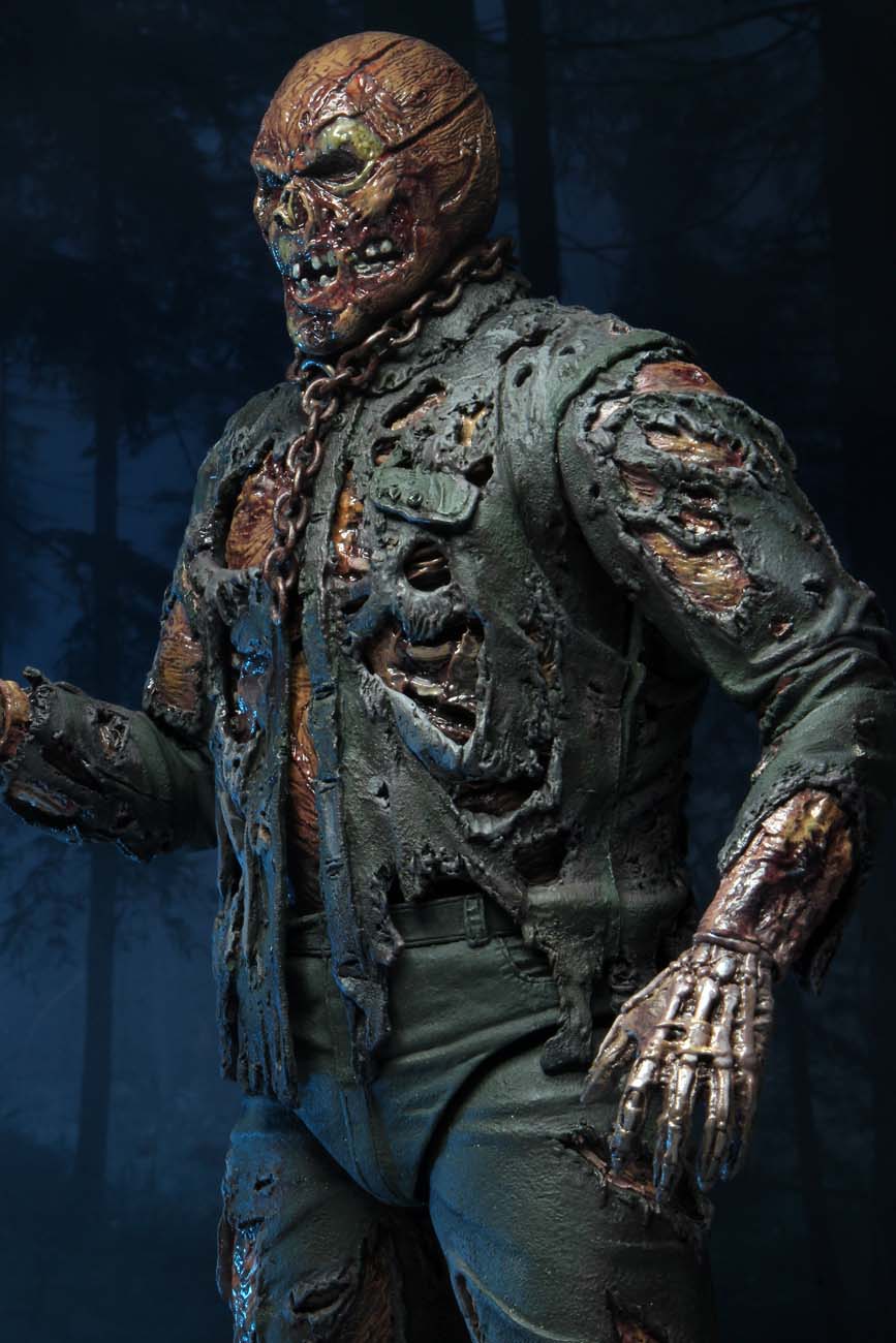 Friday the 13th – 7″ Scale Action Figure – Ultimate Part 7 (New Blood) Jason - Ghostgamer.pe