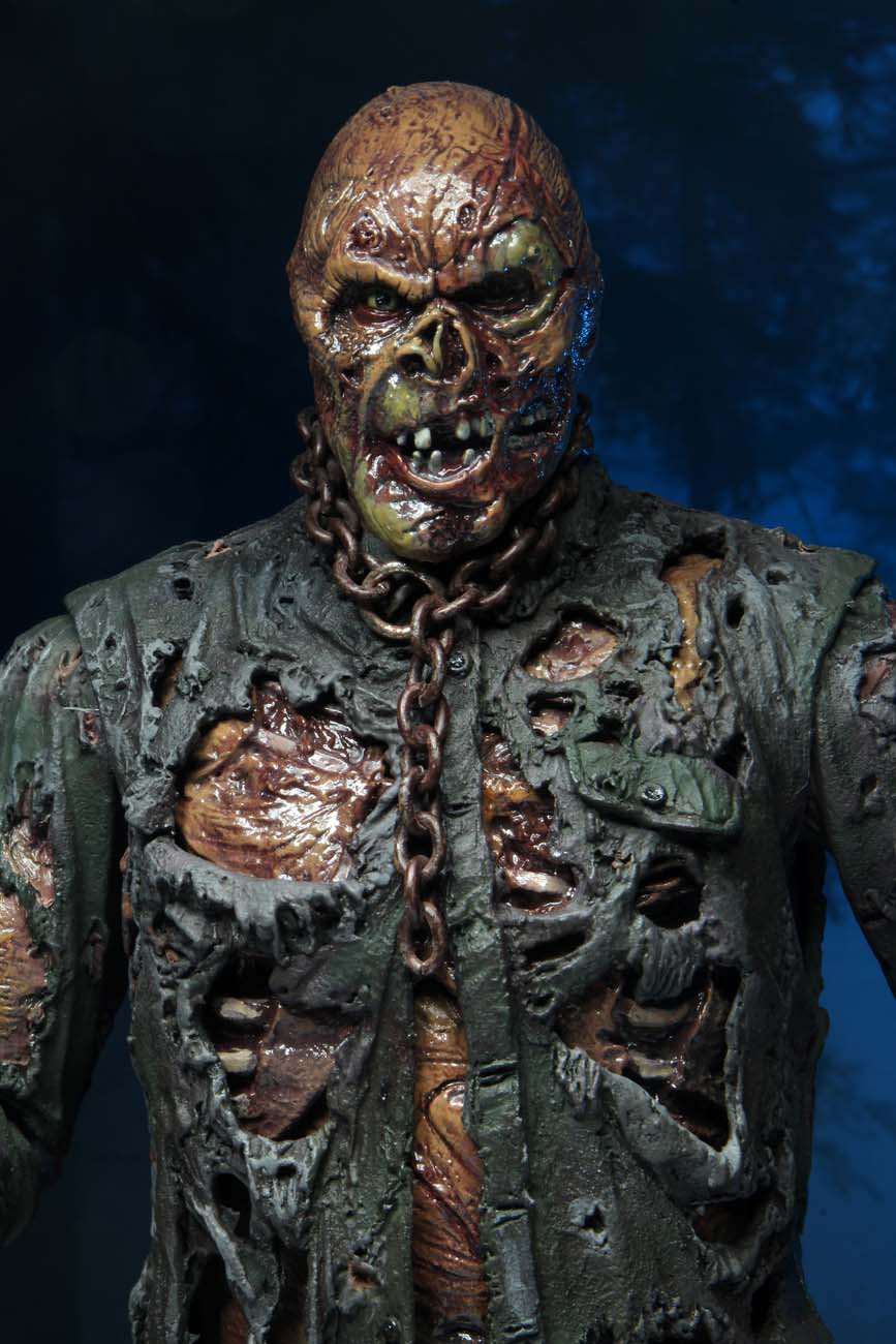 Friday the 13th – 7″ Scale Action Figure – Ultimate Part 7 (New Blood) Jason - Ghostgamer.pe