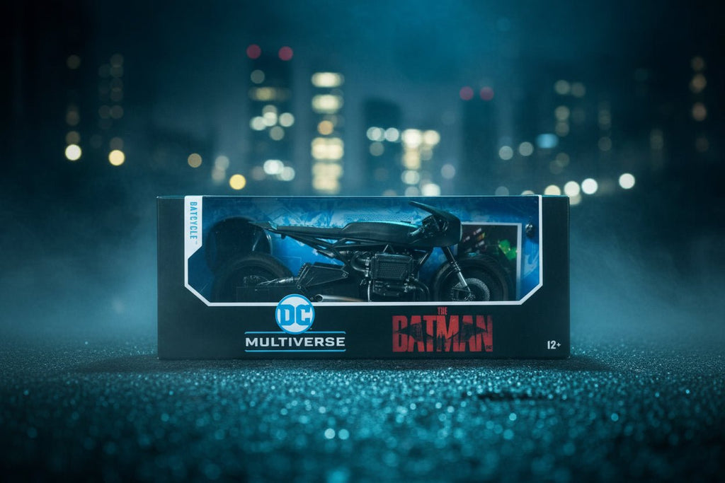 McFarlane - DC Multiverse - Batcycle Batman (The Batman) - Ghostgamer.pe